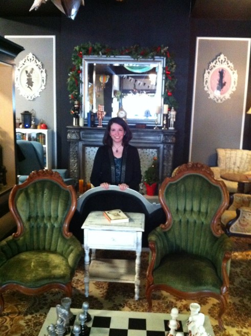 katherine-quevedo-at-clockwork-rose-tea-emporium