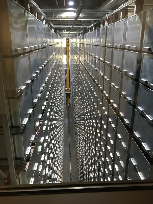 Santa Clara University - Orradre Library robot